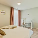 Orion View - Brand New With Swimming Pool Apartment Nieuwpoort