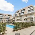 Orion View - Brand New With Swimming Pool