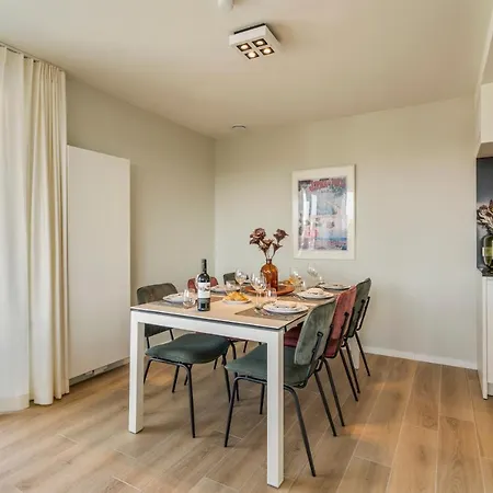 Orion View - Brand New With Swimming Pool