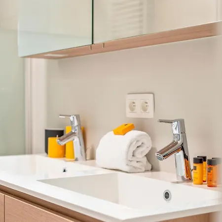 Orion View - Brand New With Swimming Pool Apartman *