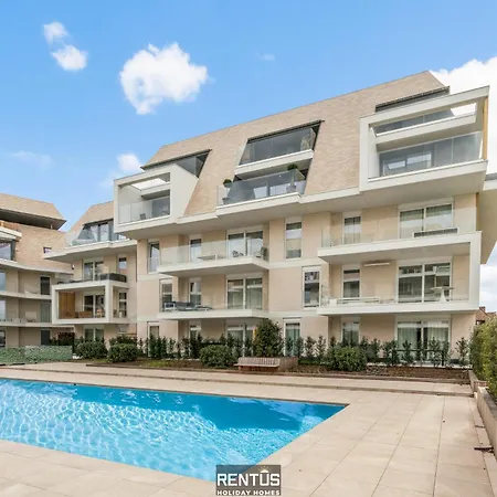 Orion View - Brand New With Swimming Pool