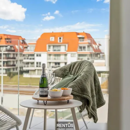 Orion View - Brand New With Swimming Pool