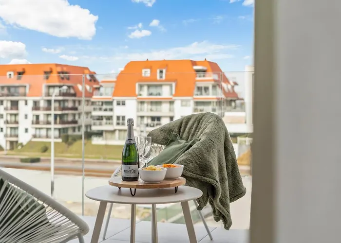 Orion View - Brand New With Swimming Pool *