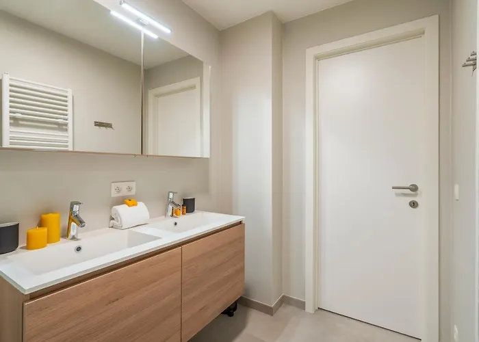 Lägenhet Orion View - Brand New With Swimming Pool *